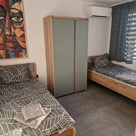 Family House * ブルガス